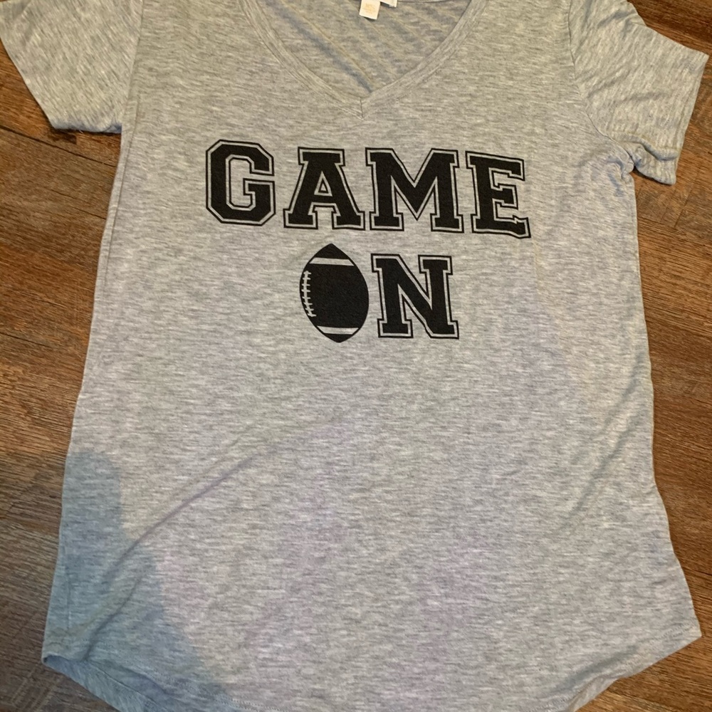 Game on shirt!! NEVER WORN!!